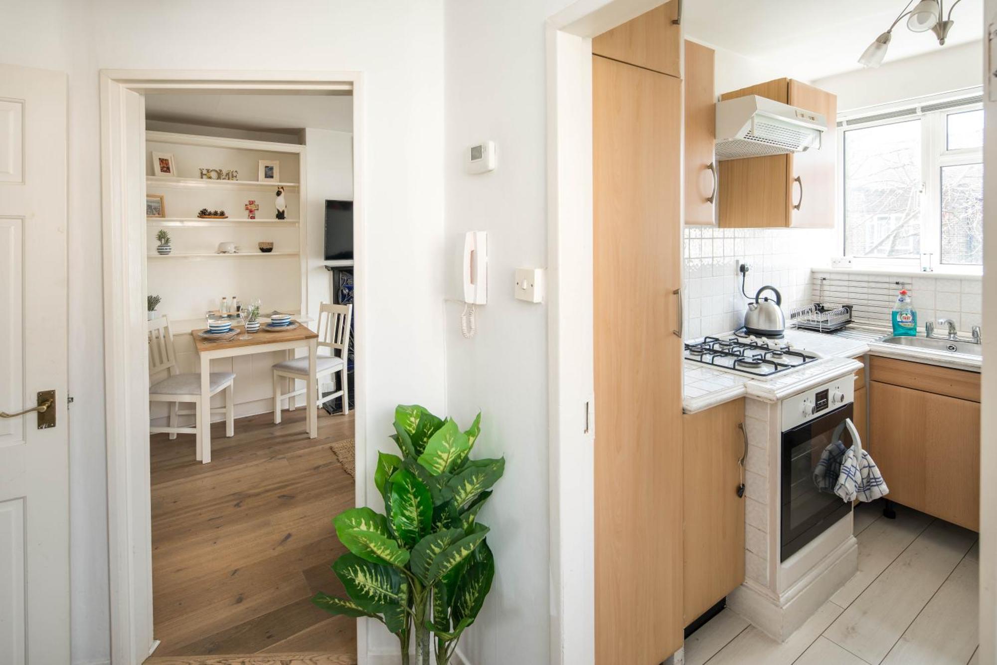 Ladbroke Grove Апартаменты